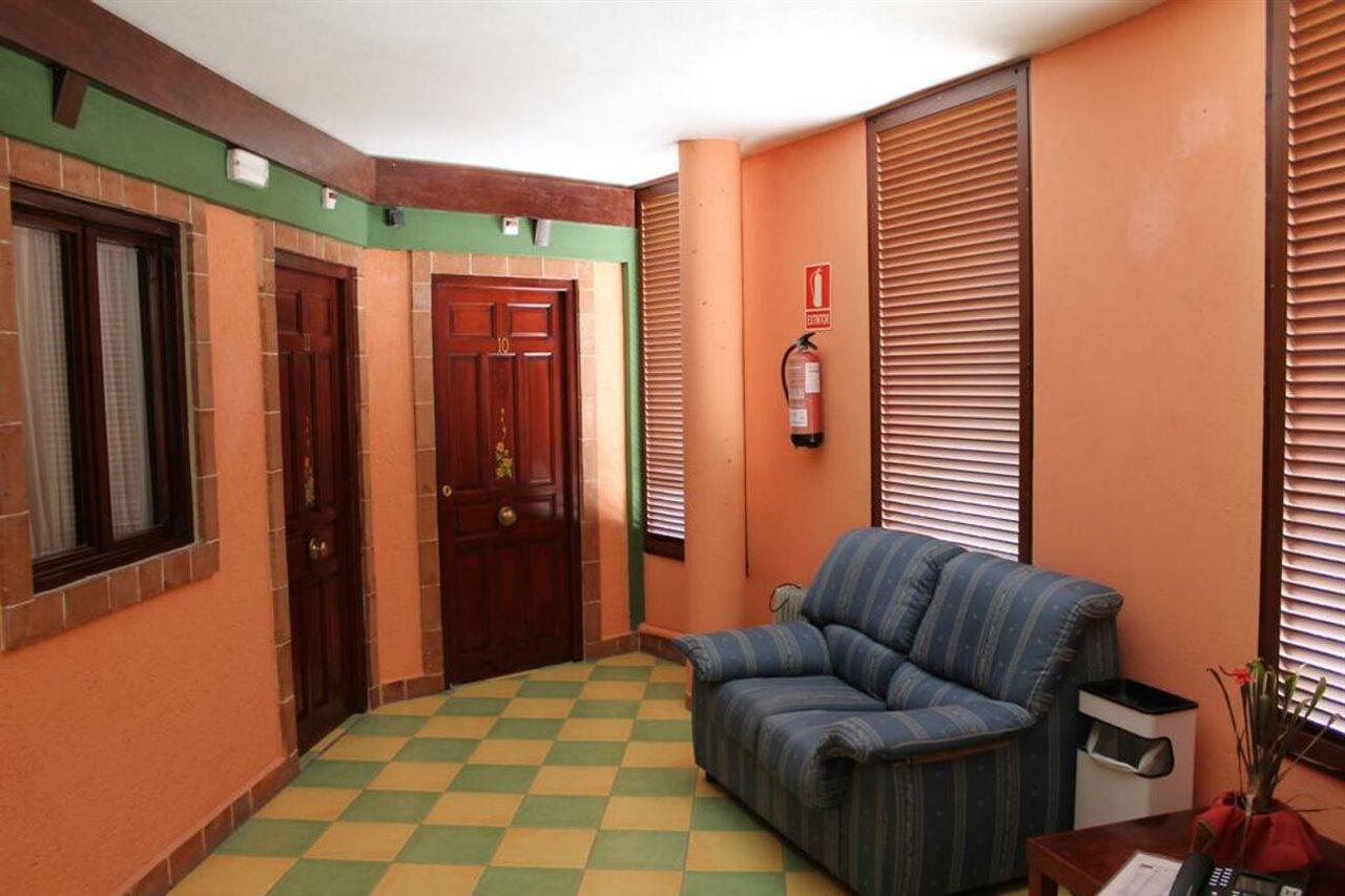 Leon Dormido Rooms & Apartments بولوب المظهر الخارجي الصورة
