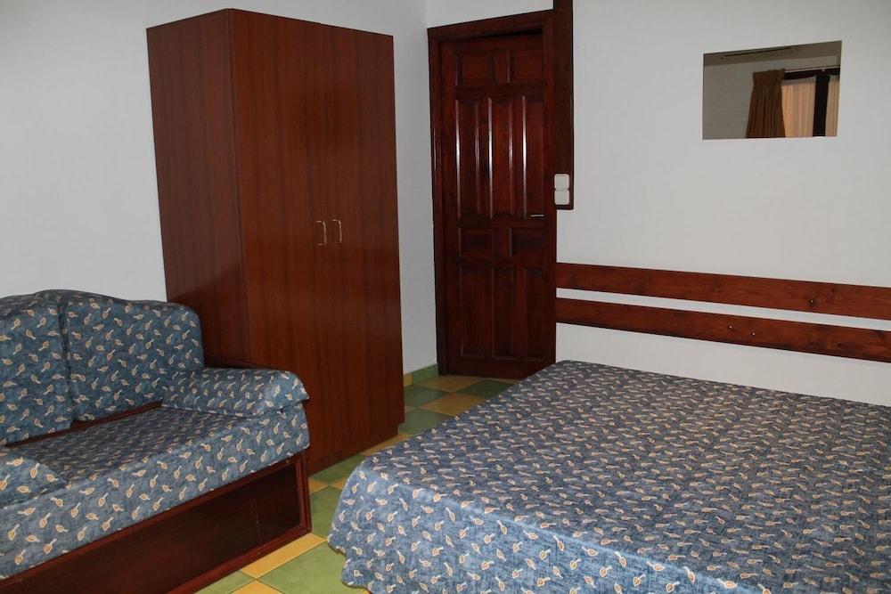 Leon Dormido Rooms & Apartments بولوب المظهر الخارجي الصورة